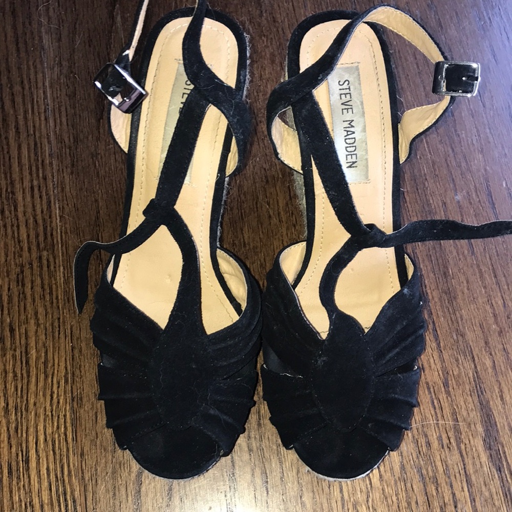 Steve Madden Peep Toe Black Wedges